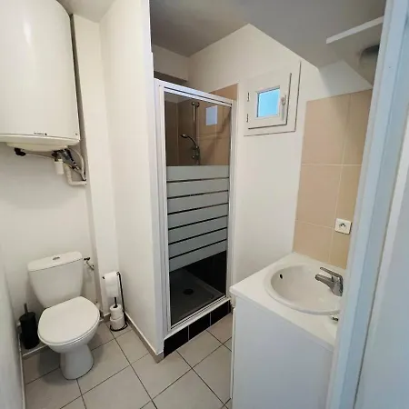 Studio Le 2, Free Parking, Free Wifi, Transports * Nimes